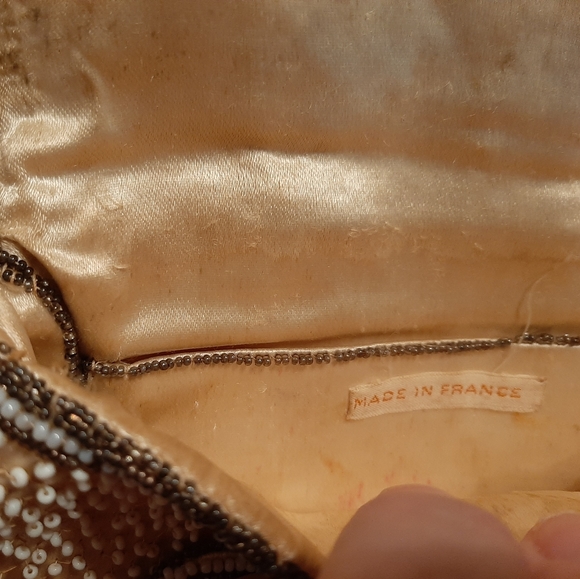 Vintage hand beaded purse made in France. - Picture 6 of 6